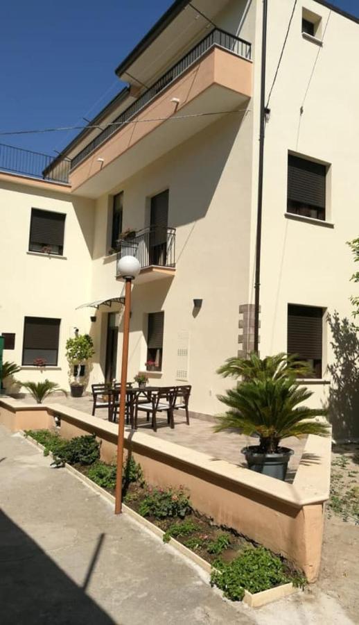 Bed and Breakfast Casa Kati Mercato San Severino Exterior foto